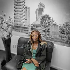 It Specialist/Travel Agent