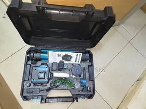 Makita Laser Level/ Cordless Laser Level With Stand