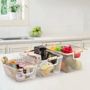Mesh Plastic Storage Baskets With Bamboo Handles.(Nm