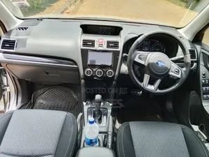 Subaru Forester 2017 Silver