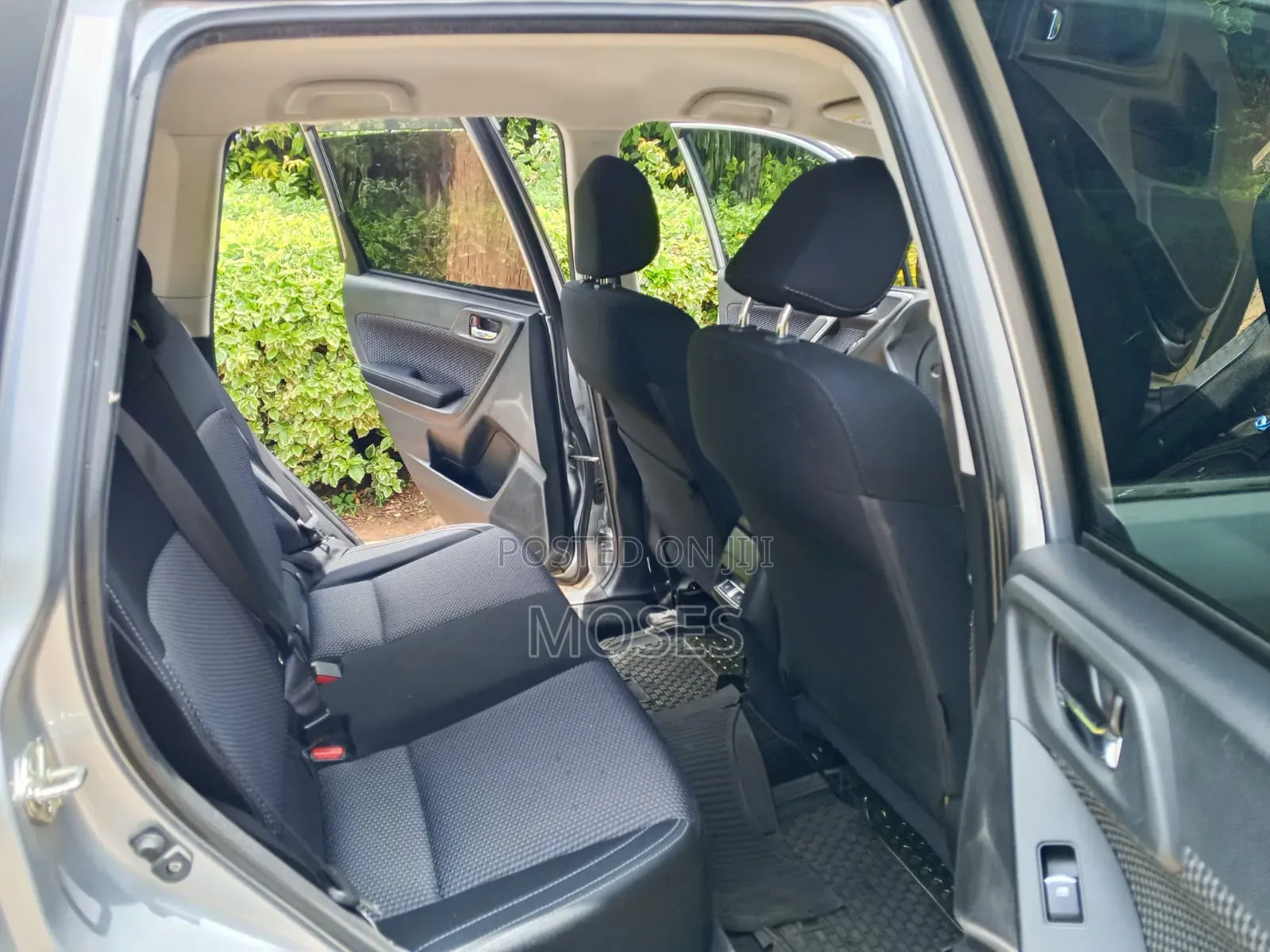 Subaru Forester 2017 Silver