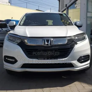 Honda Vezel 1.5 Hybrid 4WD 2020 White