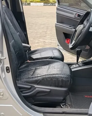 Toyota Corolla Fielder 2016 Silver