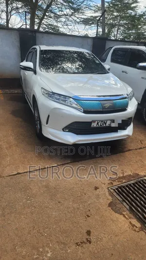 Toyota Harrier 2017 Pearl