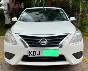 Nissan Tiida 2015 White