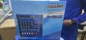 Yamaha 4 Channls Mixer