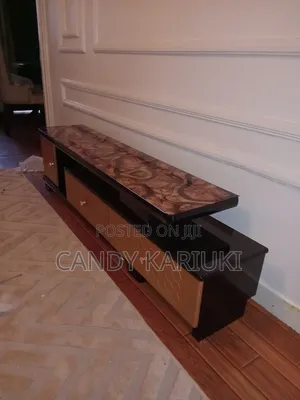 Brown Extendable Tv Stand (Extends Upto 2m)