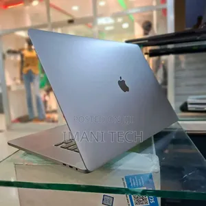Laptop Apple MacBook Pro 2018 32GB Intel Core i9 SSD 512GB