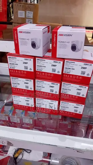Hikvision Ds-2ce76d0t-LPFS (2.8mm) (2.0mp) Color Dome Cc Camera