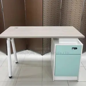 1200mm Executive Advanced Desk With Metallic Stand