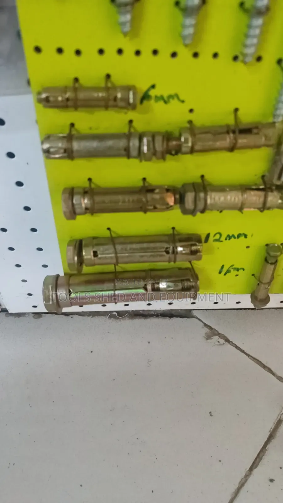 M6 Roll Bolt