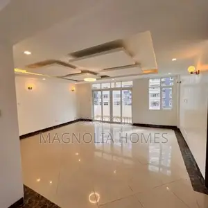 3bdrm Apartment in Valley Arcade for rent