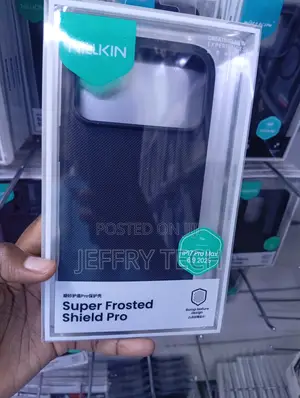 -Iphone-17-Pro-Max With Airbag Bumpers on All Four Corners Cover