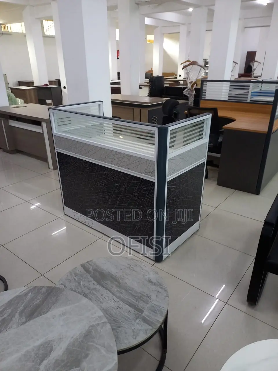 1-Way Office Workstation