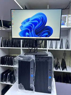 Desktop Computer HP Pro 400 G9 8GB Intel Core i5 SSD 256GB