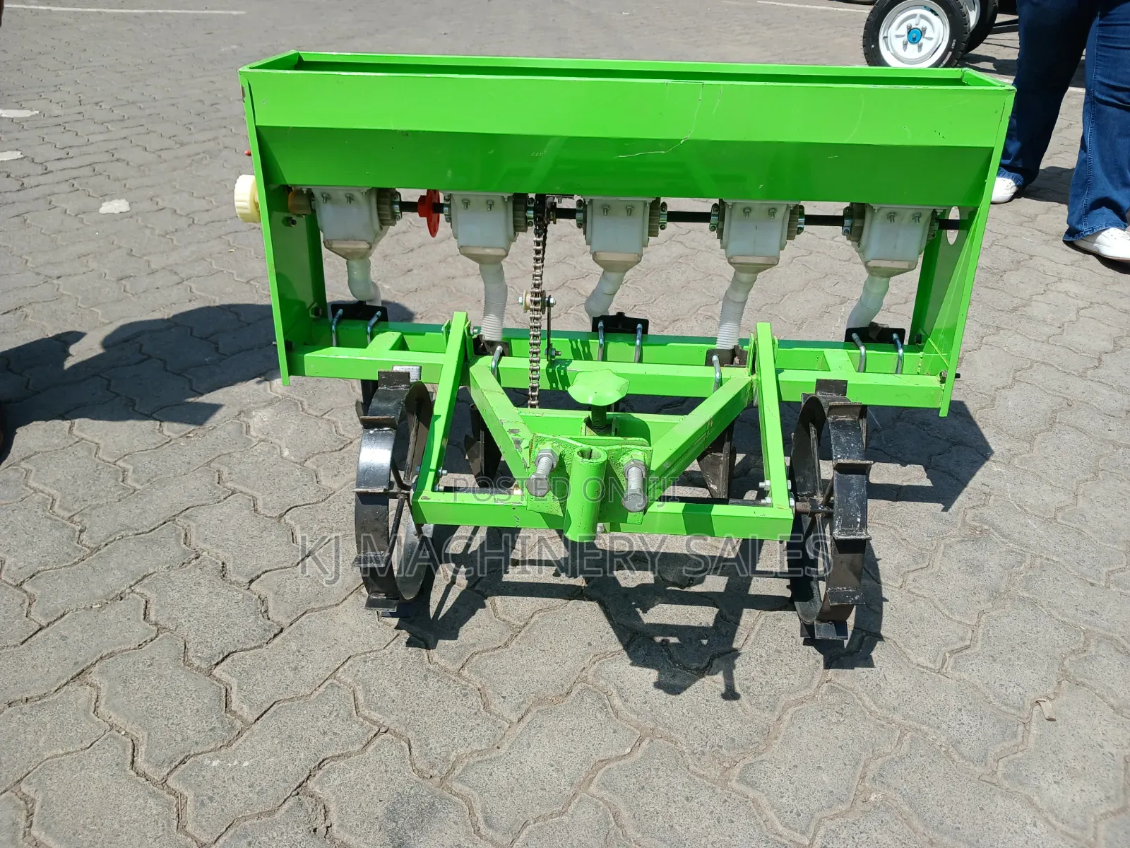 Heavy-Duty Multi-Row Seed Planter