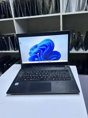 Laptop Toshiba Satellite S70 4GB Intel Core i5 SSD 256GB