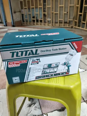 New Total Finishing Spray Gun 600 Cc 1.4 Mm Nozzle for Fine Painting