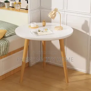 White Single Side Table/Coffee Table