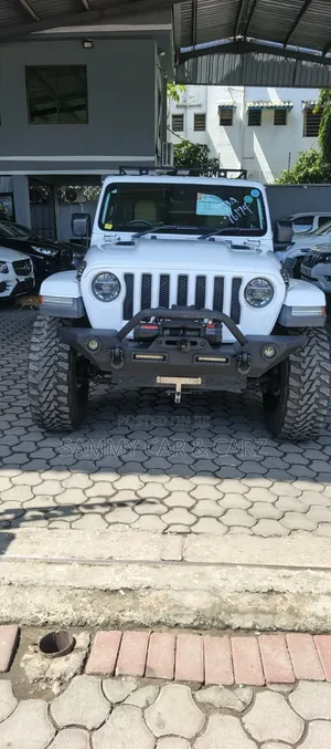 Jeep Wrangler 2019 White