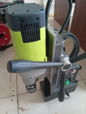 Magnetic Hand Drill