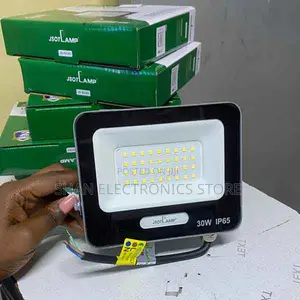 120° Beam, Super Bright Up30w Ip66 Led Flood Light – Warm White