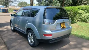 Mitsubishi Outlander 2009 Silver