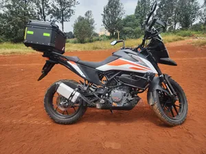 KTM 2021 White