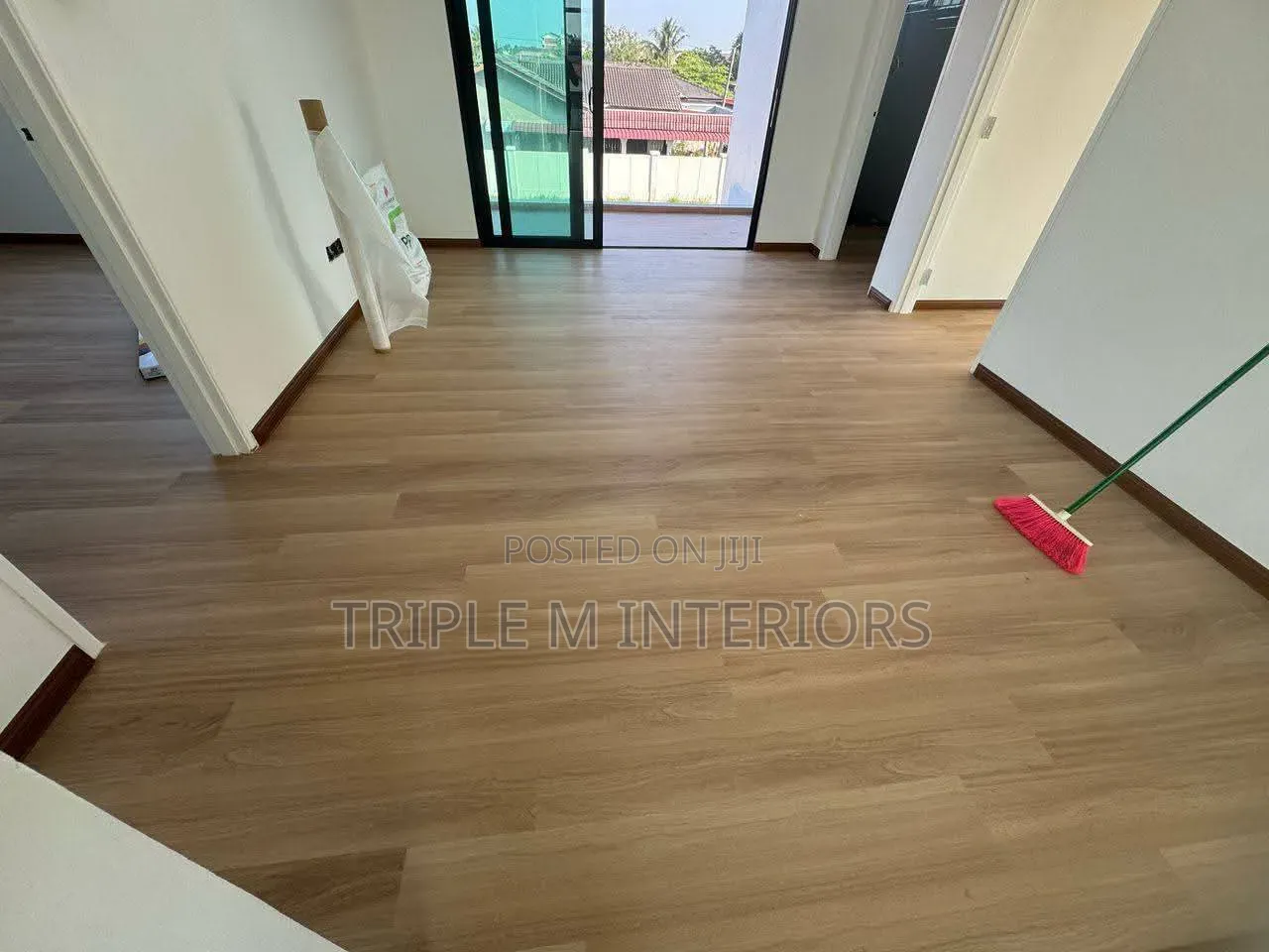 SPC Waterproof Durable Heavy Duty Flooring