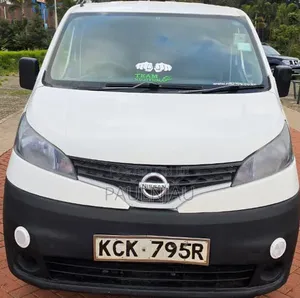Nissan NV200 2011 White