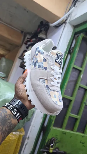 Spot New Louis Vuitton