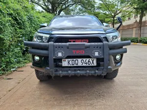 Toyota Hilux Revo Double Cab Deisel 2.4 AWD 2018 Black