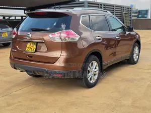 Nissan X-Trail 2016 Brown