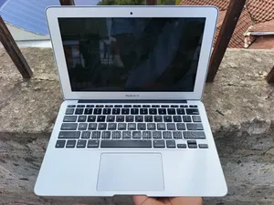 Laptop Apple MacBook 2014 4GB Intel Core i5 SSD 128GB