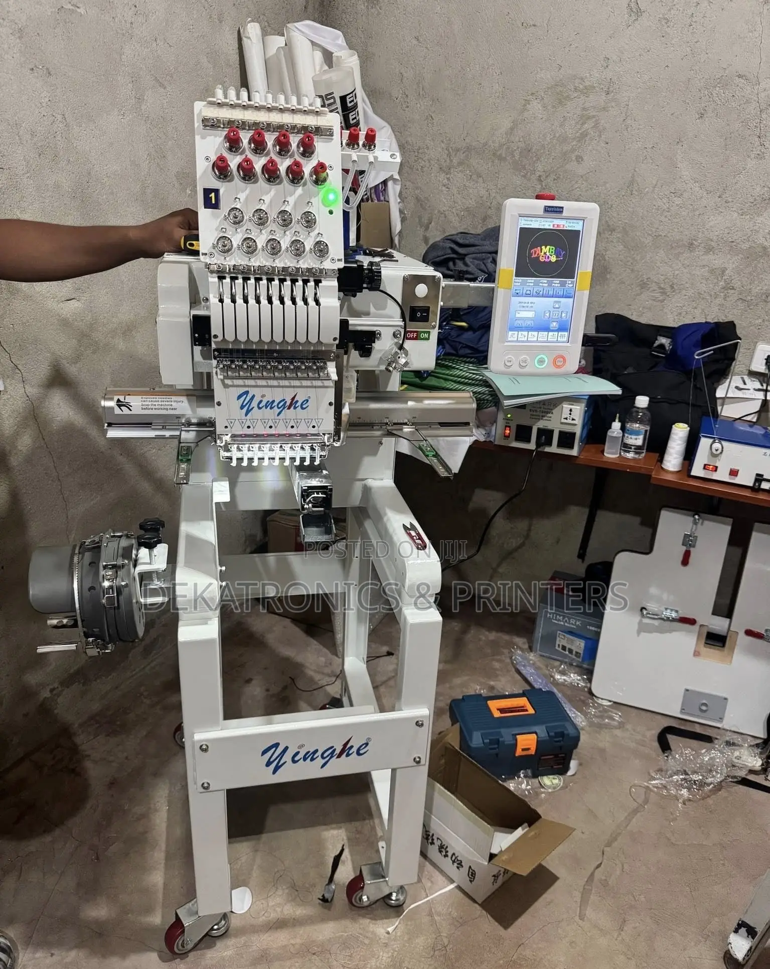 1 Head 12 Needles Embroidery Machine