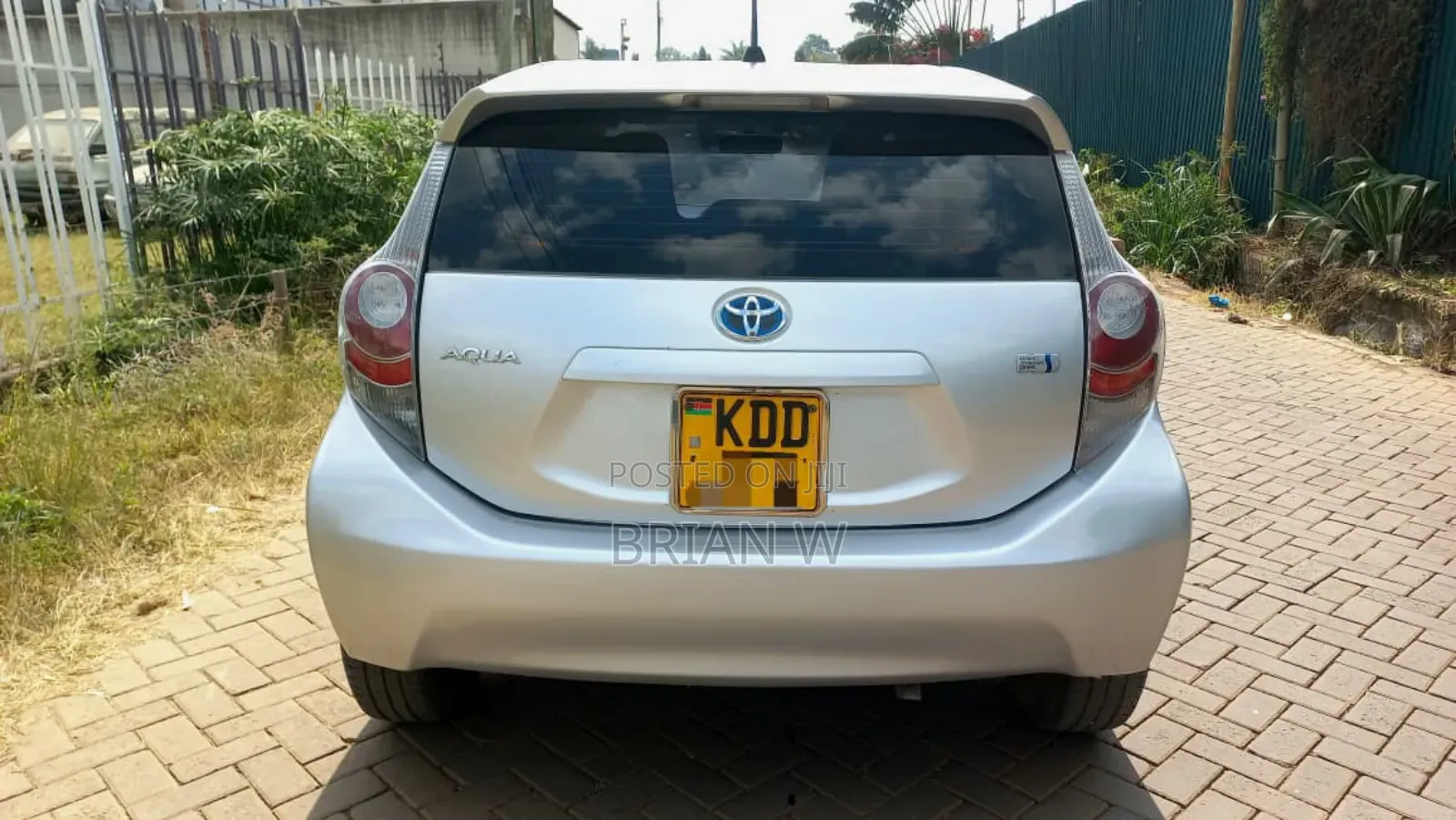 Toyota Aqua 2014 Silver