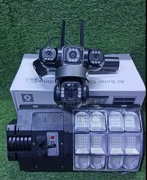 Triple Lens Ai Solar Camera 4g CCTV Security Solar Street Light