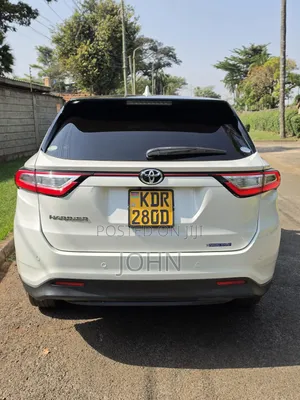Toyota Harrier 2017 Pearl