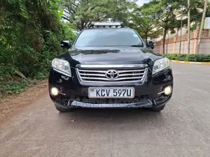 Toyota Vanguard 2013 Black