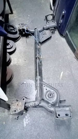 Rear Axle ((Beam) Nissan Juke