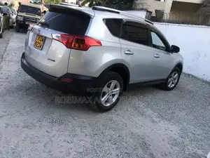 Toyota RAV4 2014 Silver