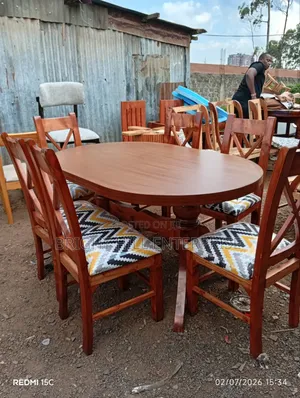 Perfect Dining Set 6 Sitter