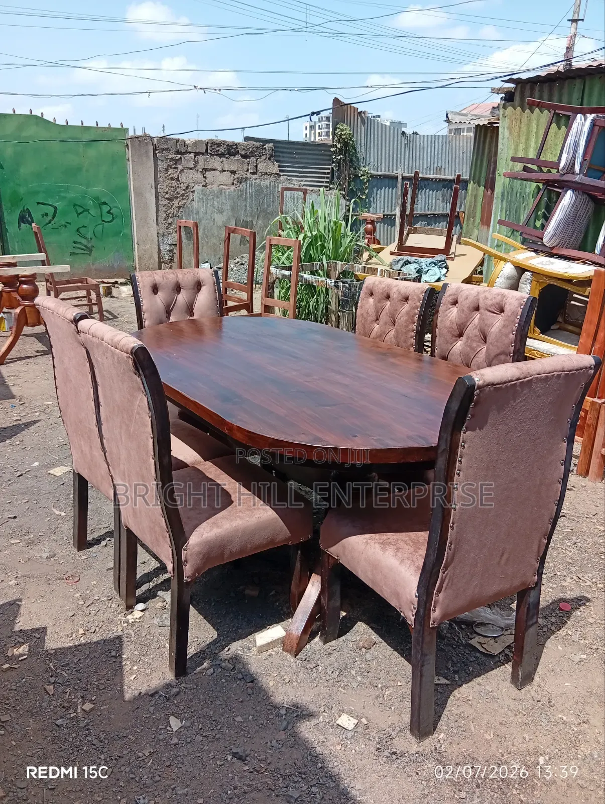 Solid Dining Tables (6 Seater)