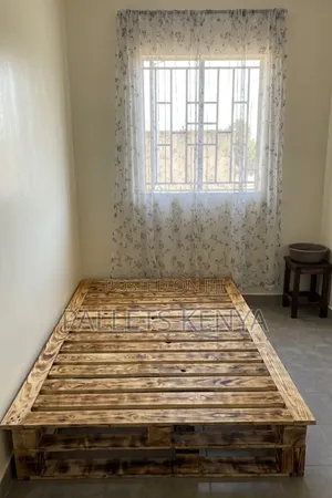 Back-Friendly 4×6pallet Bed – Comfortable Pallet Bed Frame.