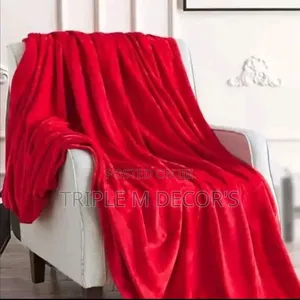 Lightweight 6*6 Fleece Blanket