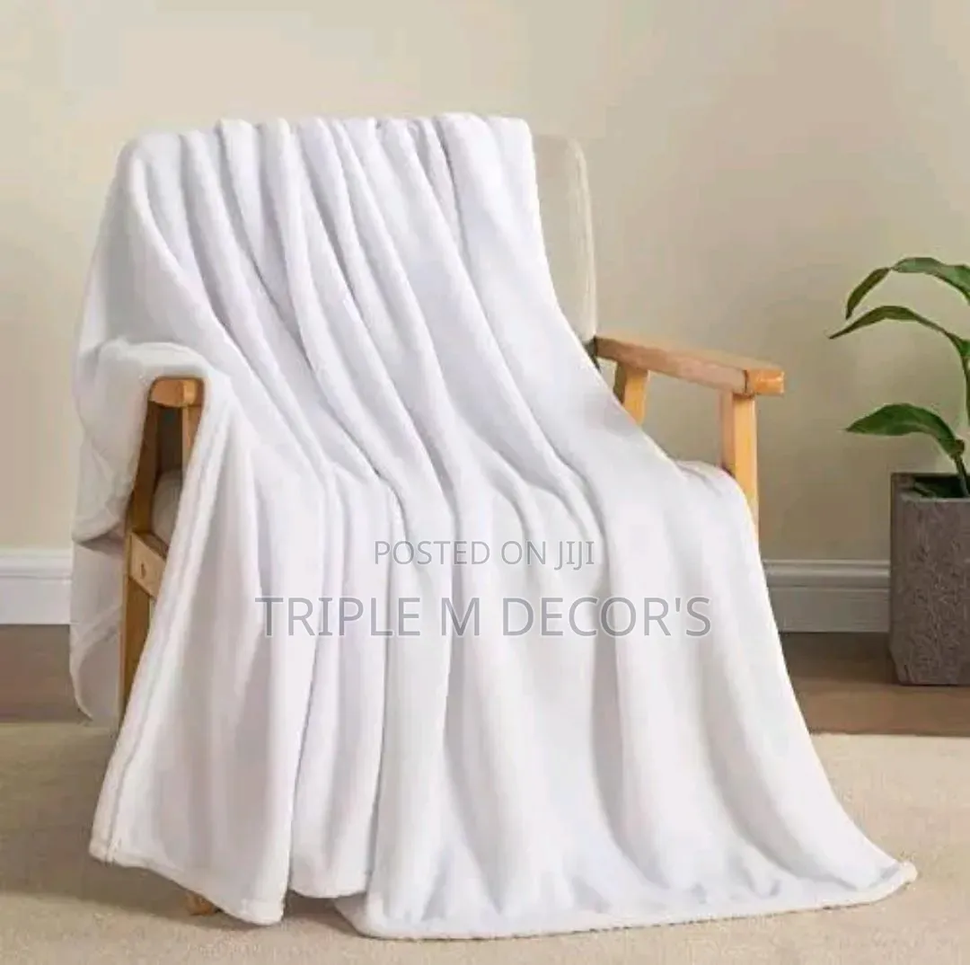 Lightweight 6*6 Fleece Blanket