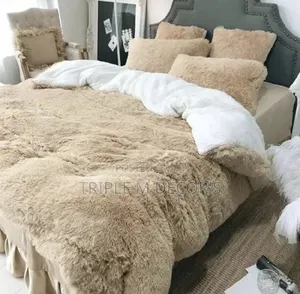 Redefine Master Bedroom Comfort With Fluffy Duvet Elegance