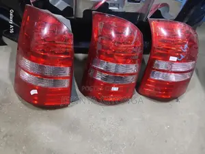 Wish 2003 Taillight