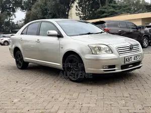 Toyota Avensis 2006 Silver