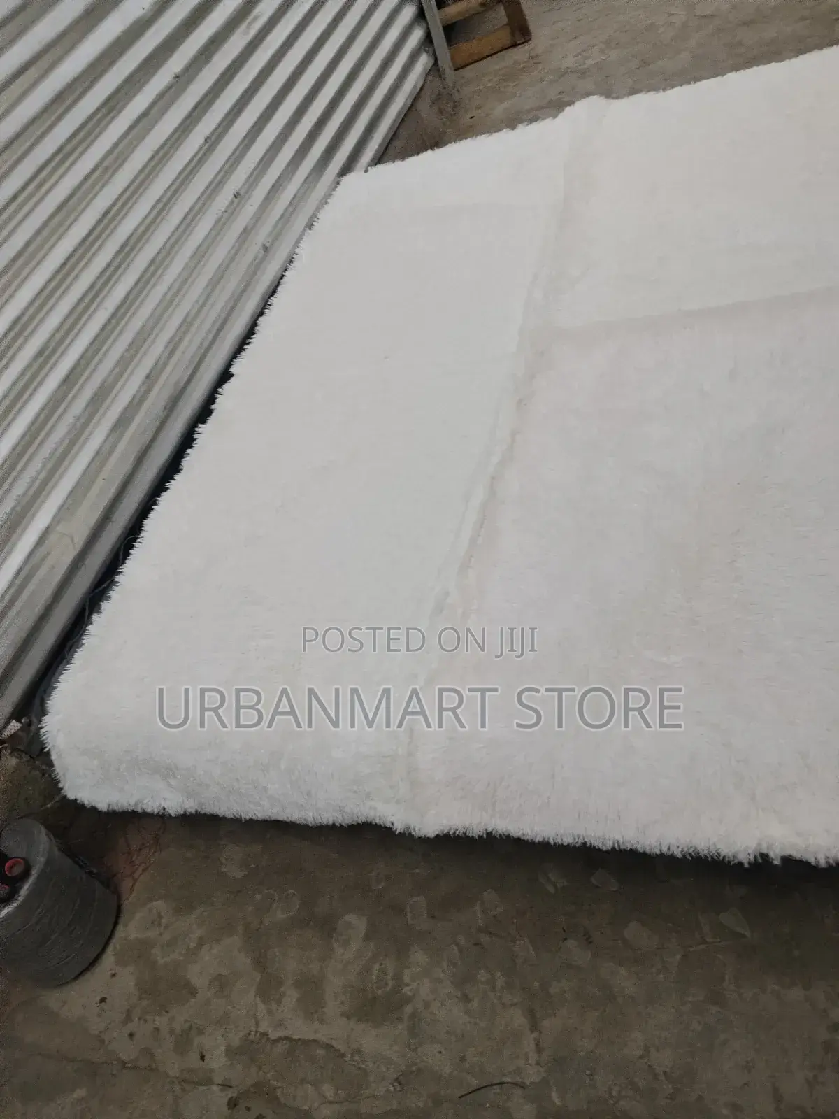 Modern Pattern Plush Carpet 5x8ft